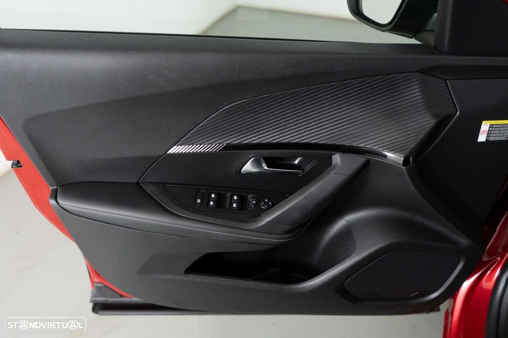 Peugeot 2008 1.2 PureTech Allure Pack - 20