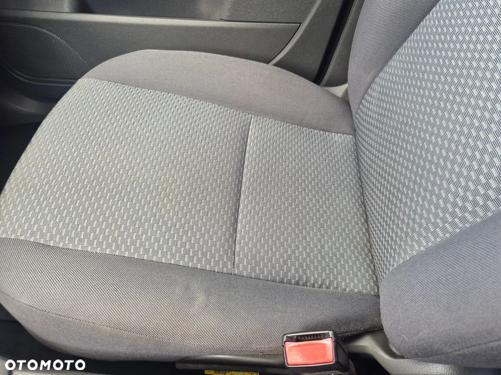 Ford Focus 1.6 Ti-VCT Connection - 14