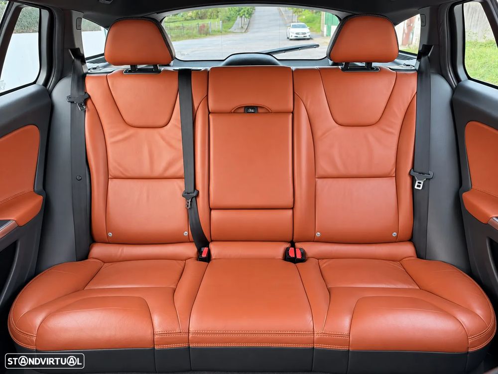 Volvo V60 - 8