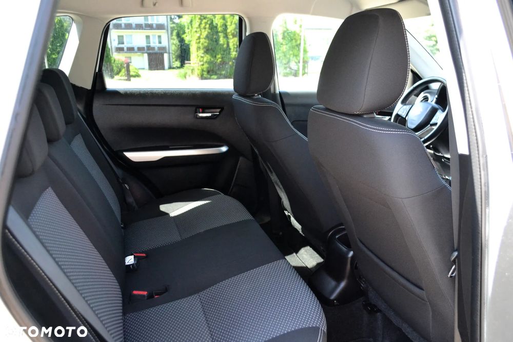 Suzuki Vitara 1.6 DDiS (4x4) Allgrip Comfort+ - 10