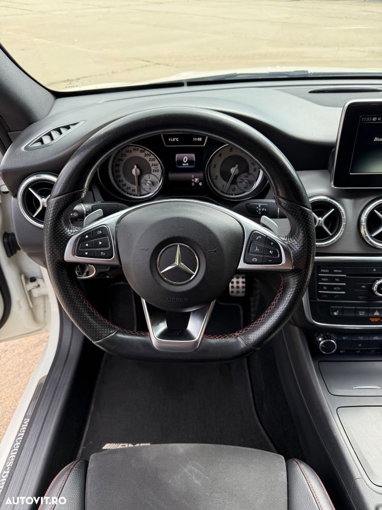 Mercedes-Benz CLA 180 - 15