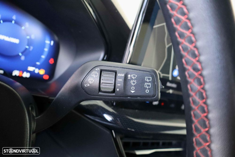 Ford Focus SW 1.0 EcoBoost MHEV ST-Line - 39