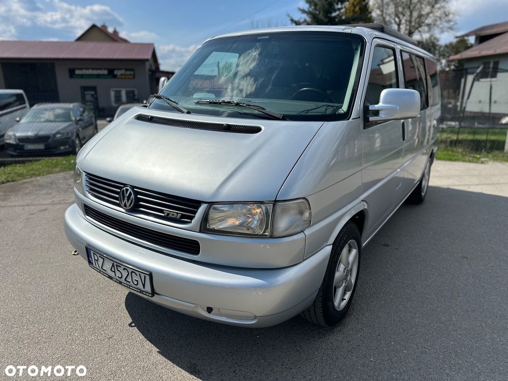 Volkswagen Multivan Standard - 1