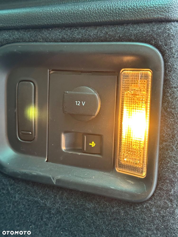 Volkswagen Sharan 2.0 TDI DSG BlueMotion Technology Cup - 31