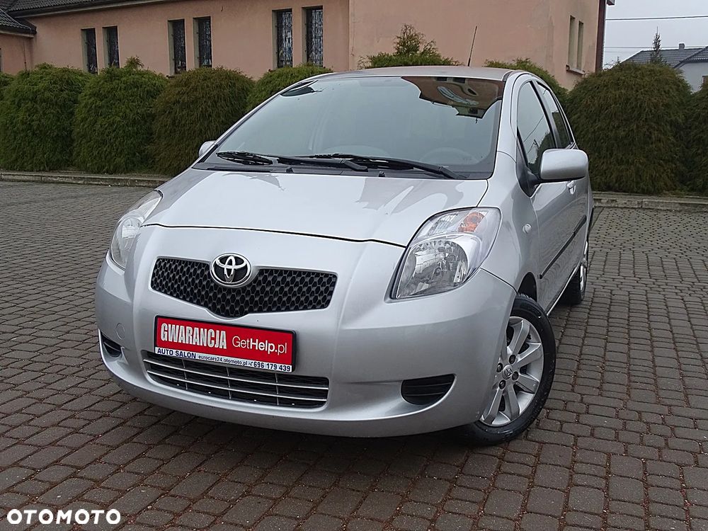 Toyota Yaris 1.3 Luna Premium - 34