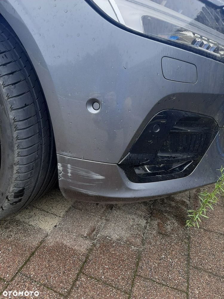 Volvo V90 D5 AWD R-Design - 11