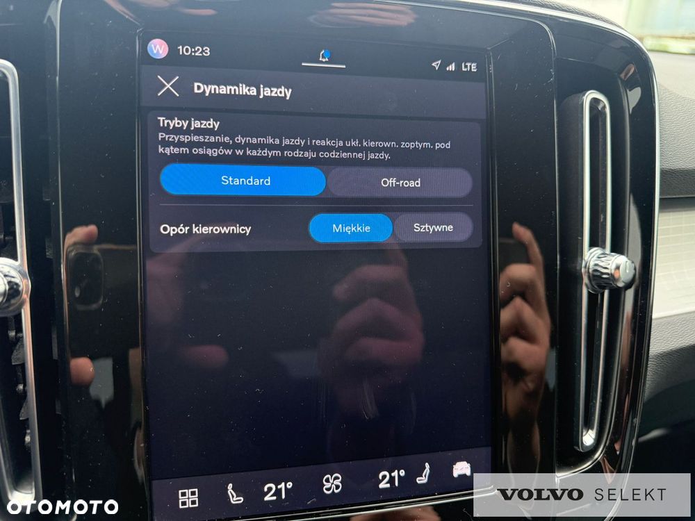 Volvo XC 40 - 25