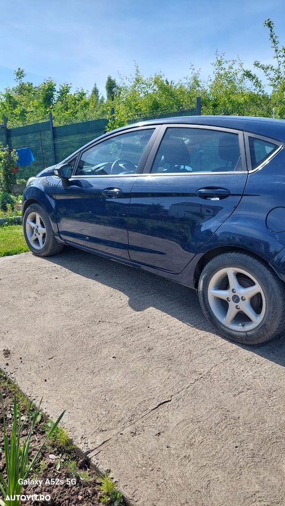 Ford Fiesta - 3