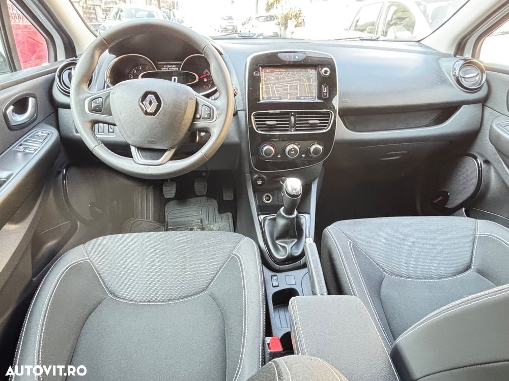 Renault Clio 1.5 dCi Authentique - 6
