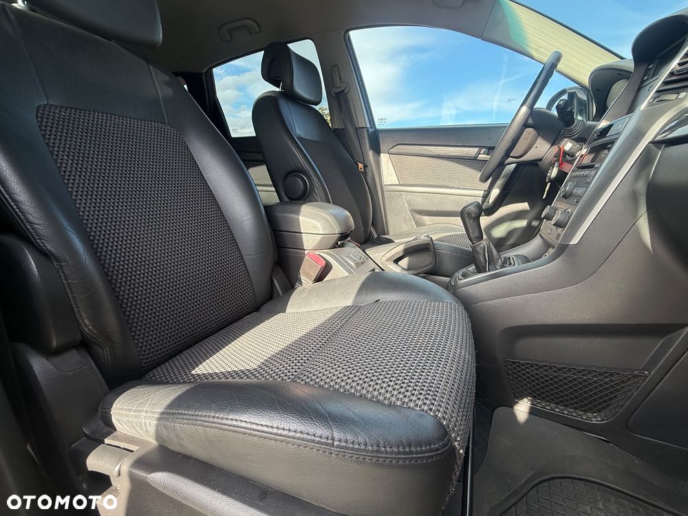 Chevrolet Captiva - 13