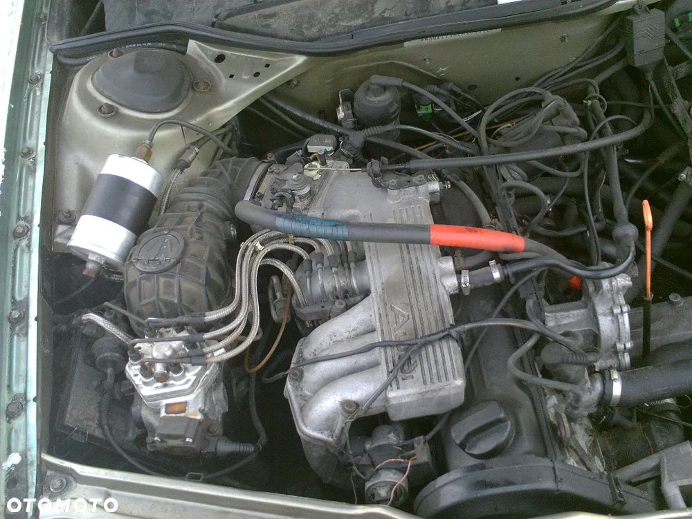 Audi 100 c3 c4 zderzak fotele drzwi klapa lampy kanapa wnetrze boczki kokpit i inne silnik 1,8 oraz 2,3benzyna - 20