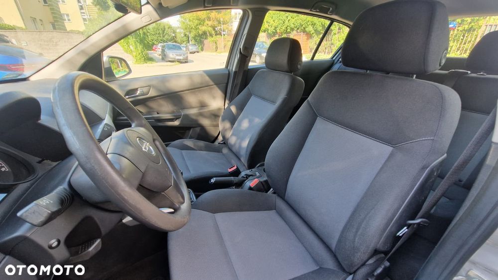 Opel Astra 1.6 Active - 10