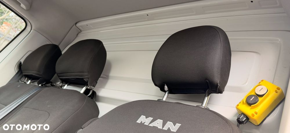 Volkswagen CRAFTER - 16
