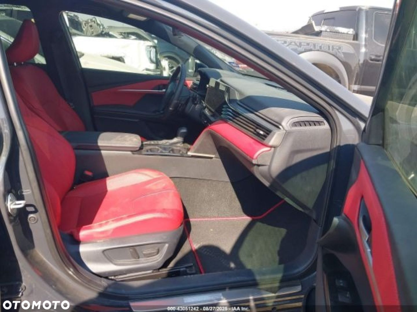 Toyota Camry - 9