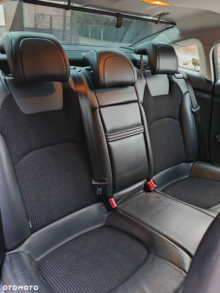 Citroën C5 2.0 16V Exclusive - 26