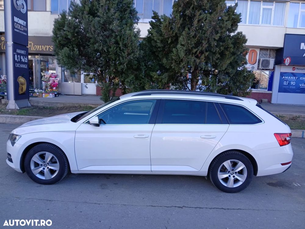 Skoda Superb 2.0 TDI DSG Style - 22