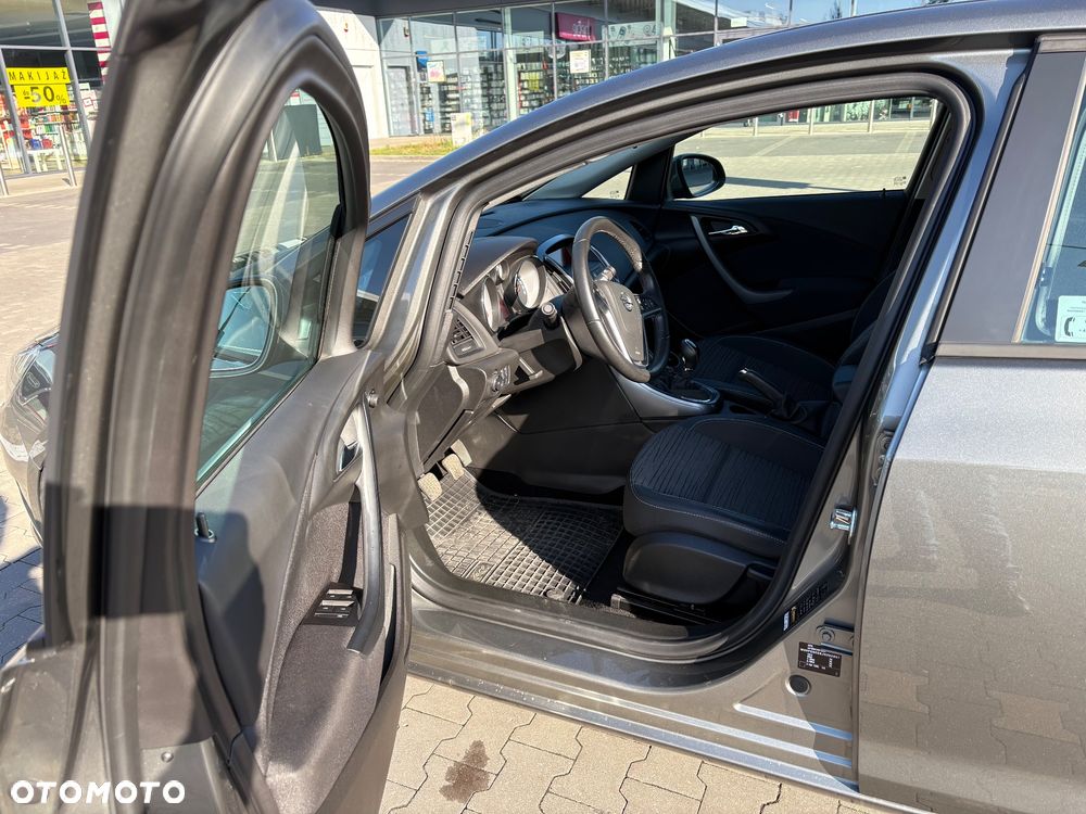 Opel Astra - 8