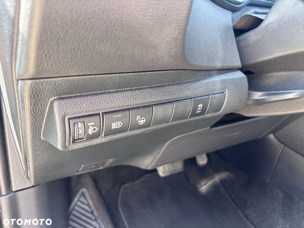 Toyota Corolla 1.8 Comfort - 37