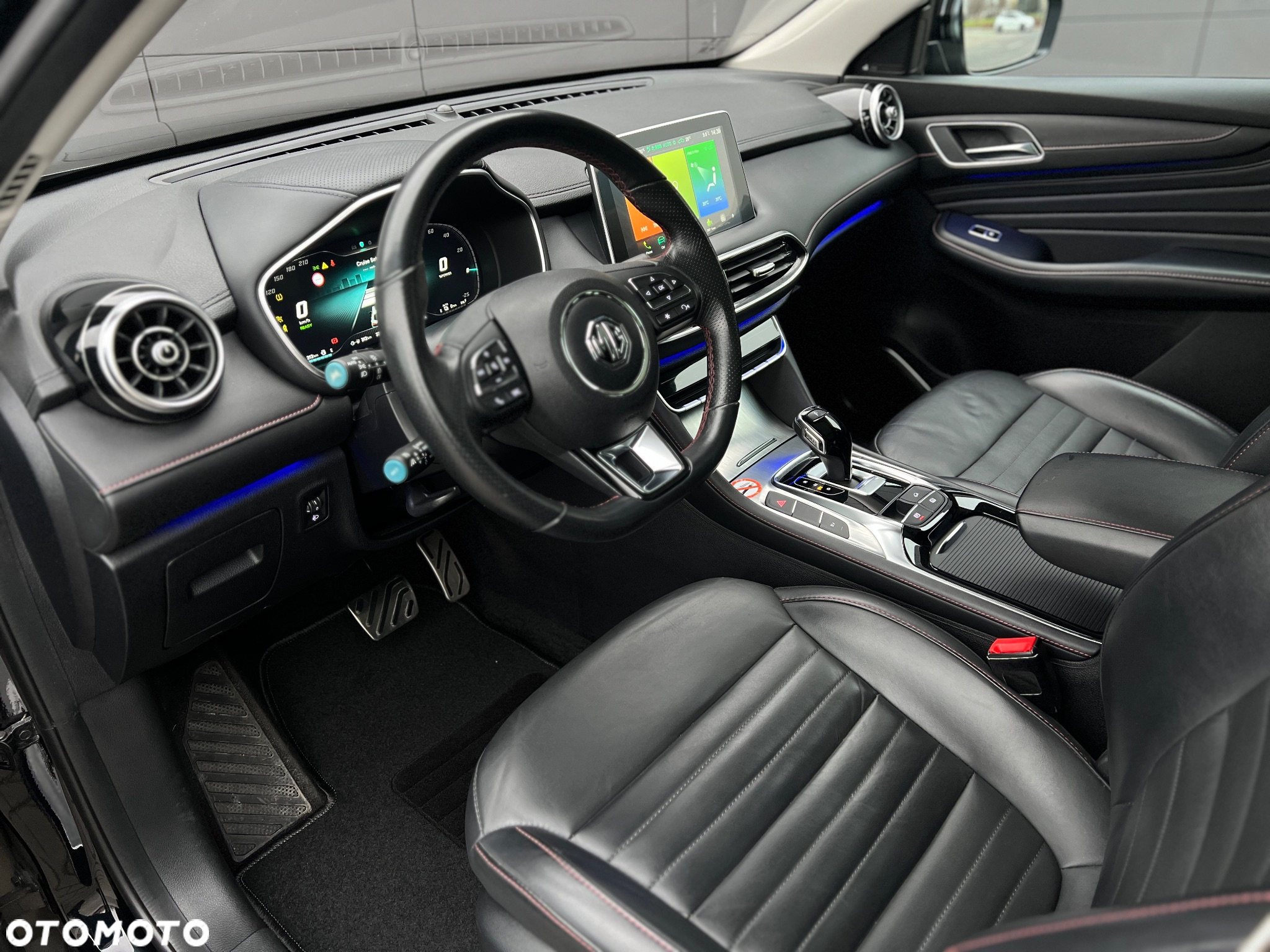 MG EHS 1.5T-GDI PHEV Luxury - 17