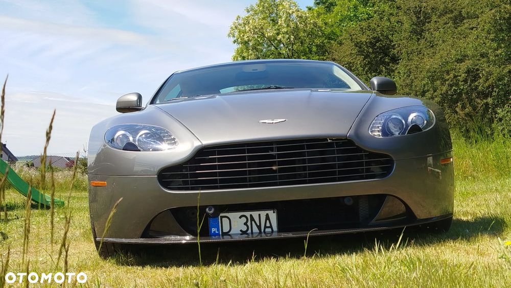Aston Martin V8 Vantage 4,7 SportShift - 27