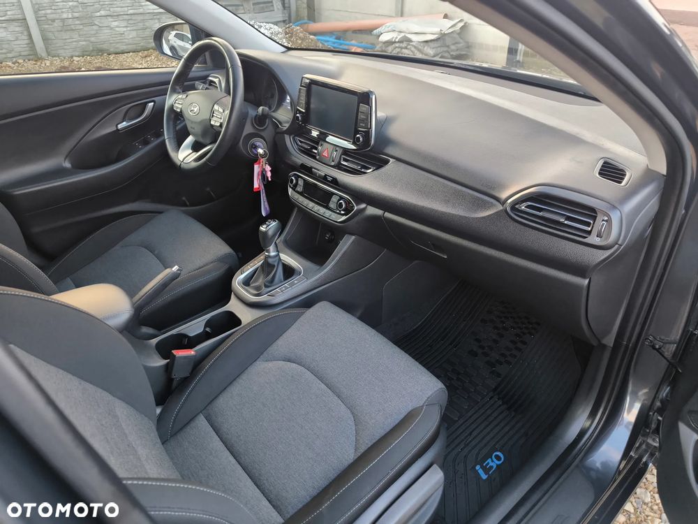 Hyundai i30 - 12