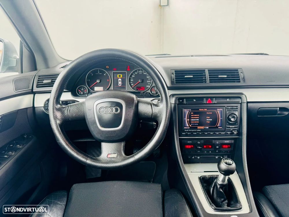 Audi A4 Avant 2.0 TDi S-line - 8