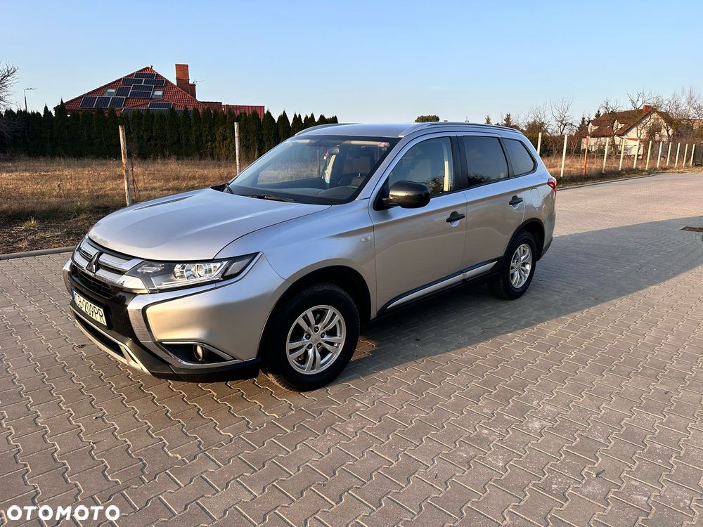 Mitsubishi Outlander - 19
