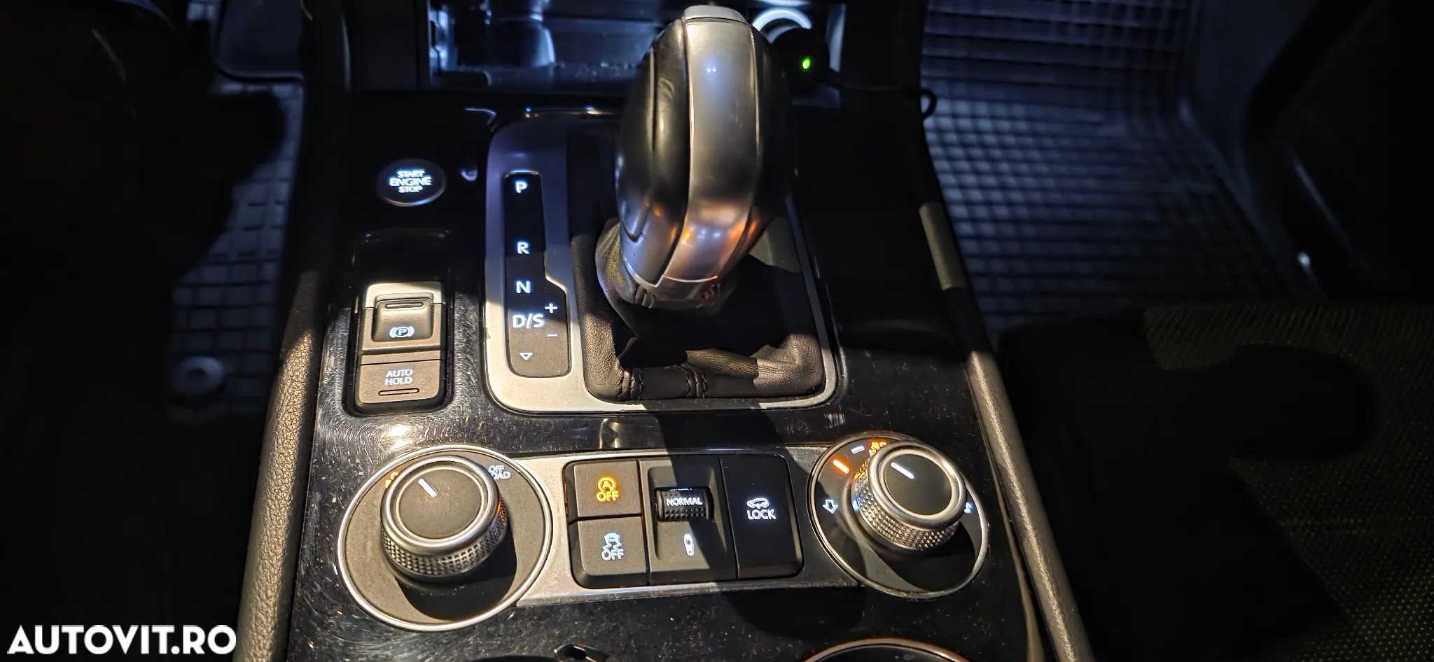 Volkswagen Touareg 3.0 V6 TDI SCR Blue Motion DPF Automatik Executive Edition - 12