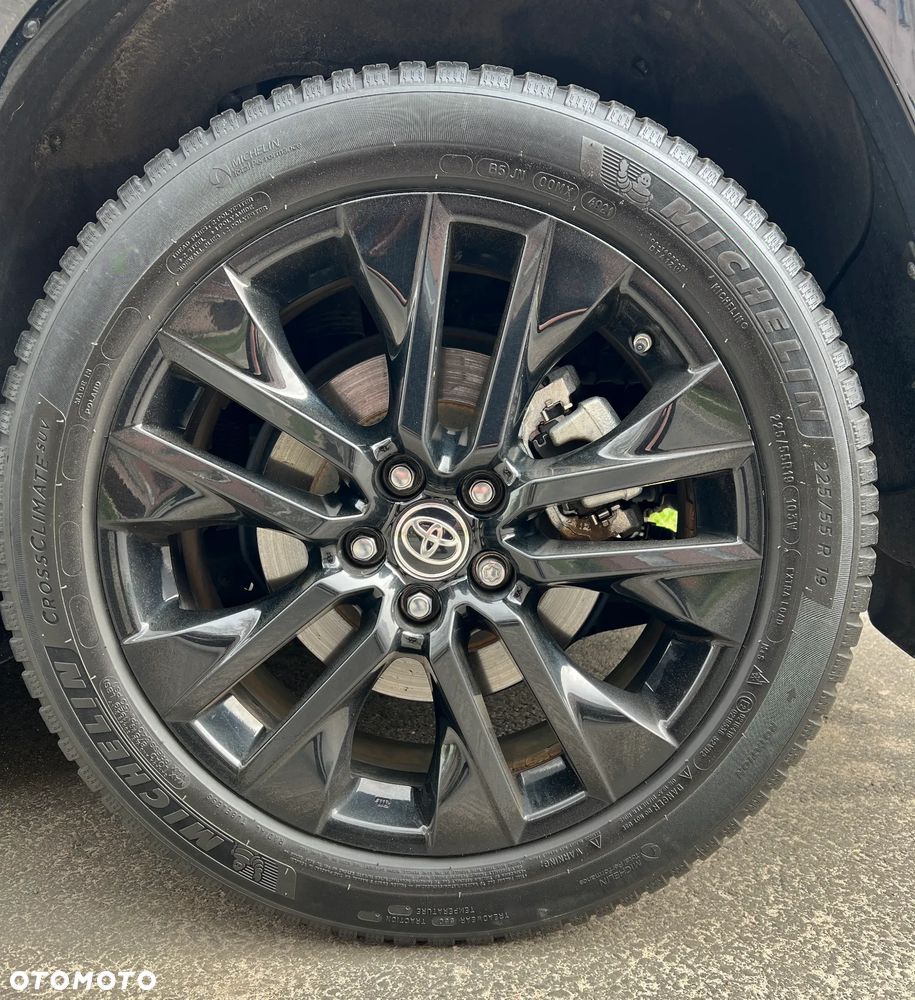 Toyota RAV4 - 13