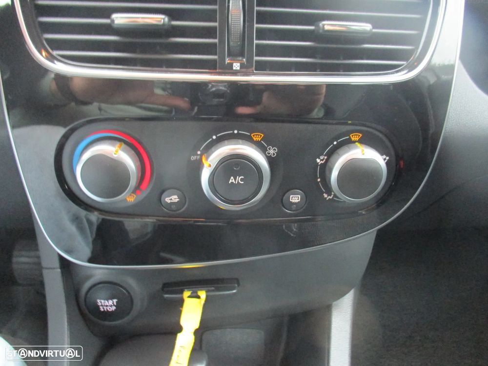 Renault Clio 1.5 dCi Zen - 15