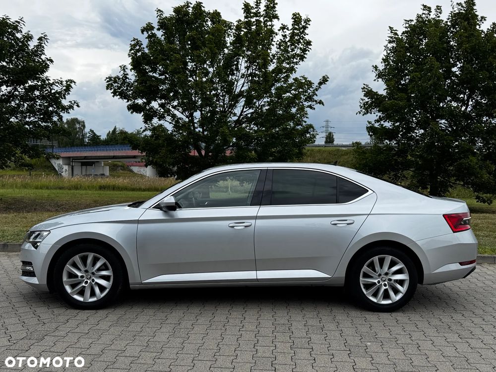 Skoda Superb 2.0 TDI SCR 4x4 Style DSG - 7