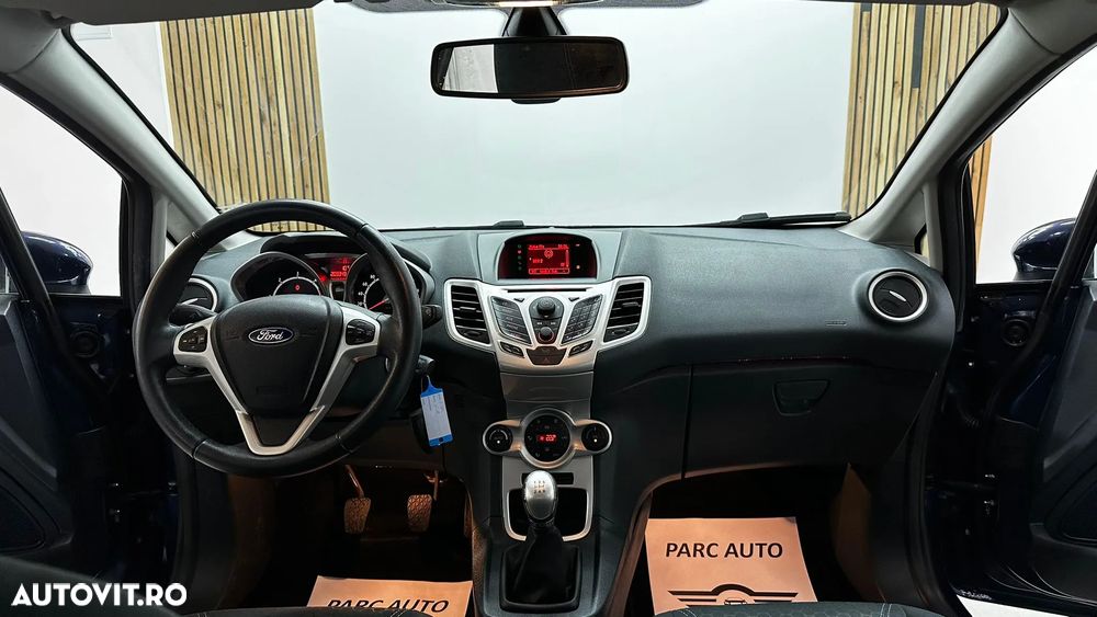 Ford Fiesta 1.6 TDCI Titanium - 7