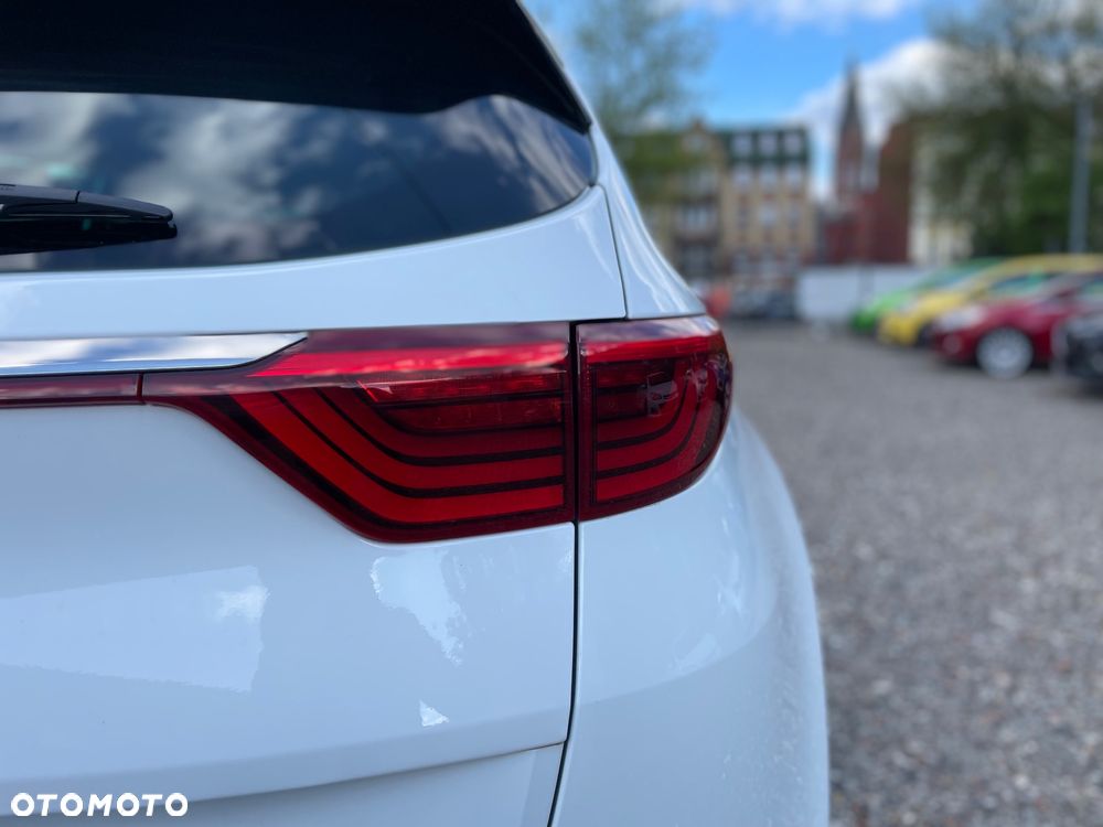 Kia Sportage 1.6 GDI 2WD DREAM-TEAM EDITION - 9