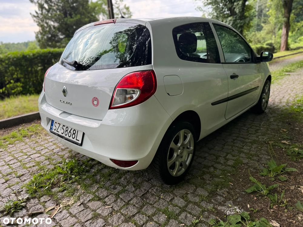 Renault Clio 1.2 16V Alize Euro5 - 7