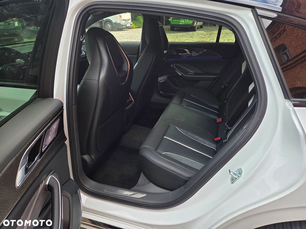 Hongqi H6 - 13