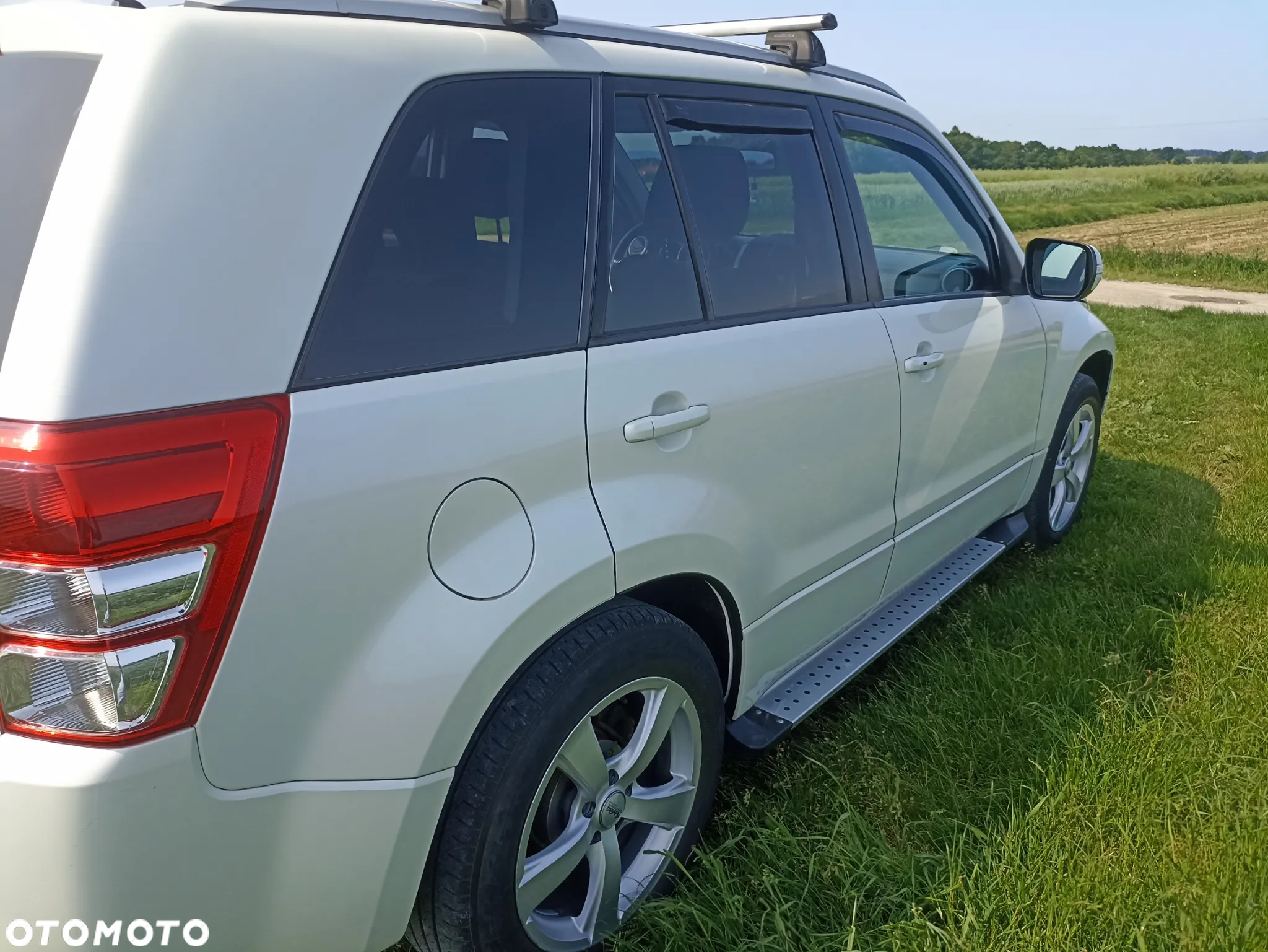 Suzuki Grand Vitara 2.4 Premium EU5 - 20