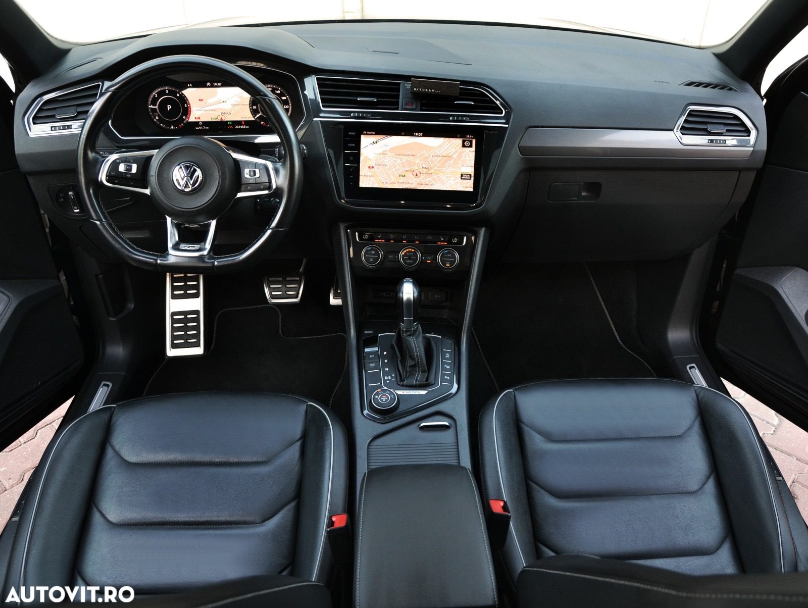 Volkswagen Tiguan 2.0 TDI 4Mot DSG Highline - 13