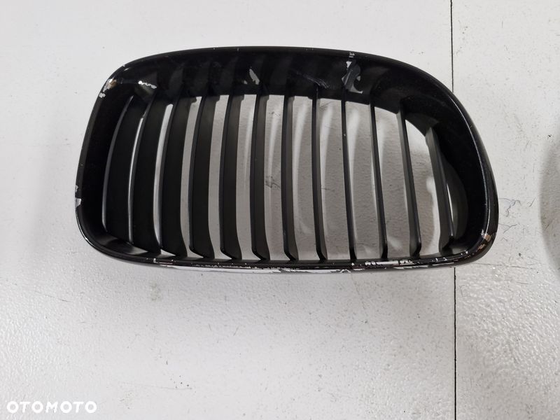 bmw 1 e81 atrapa nertka kratki zderzaka przód lewa prawa komplet 7179655 - 3