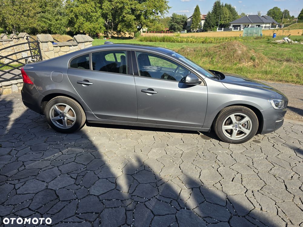 Volvo S60 D4 Drive-E Dynamic Edition (Momentum) - 7