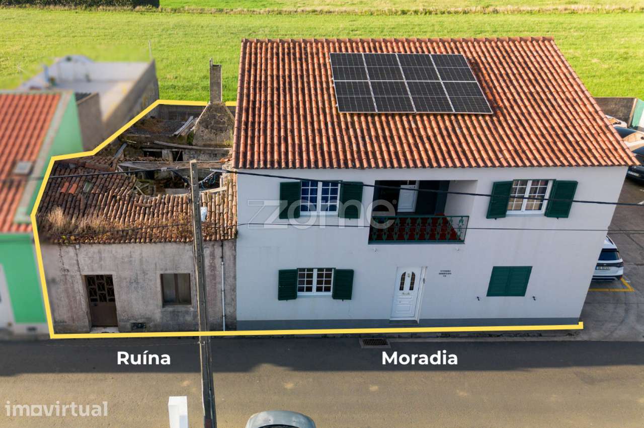 Moradia T6+1 com Terraço, Vista Mar e Ruína – Santa Bárbara - Grande imagem: 2/27