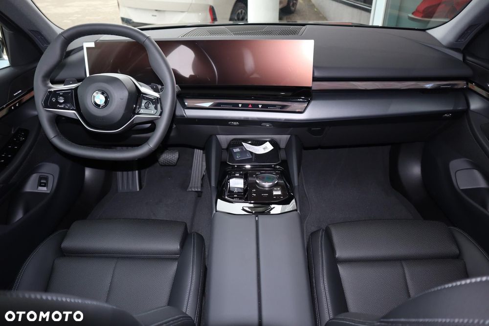 BMW Seria 5 - 15