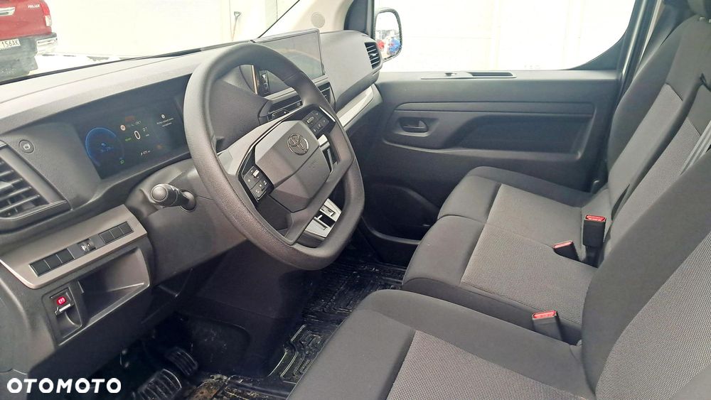 Toyota Proace - 11