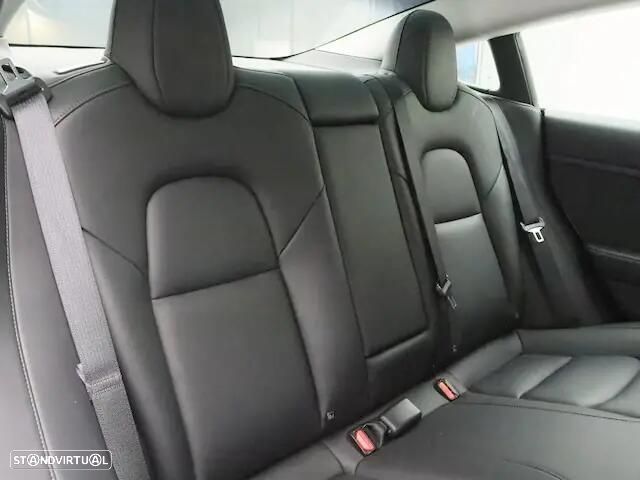 Tesla Model 3 Standard Range Plus RWD - 14