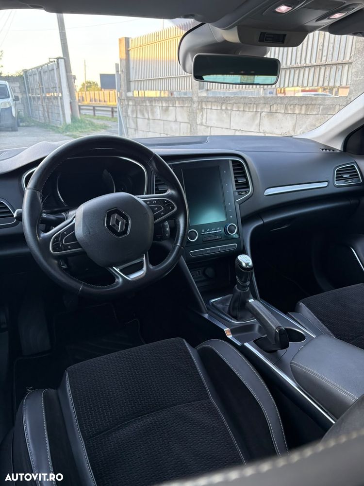 Renault Megane 1.5 dCI Intens - 11