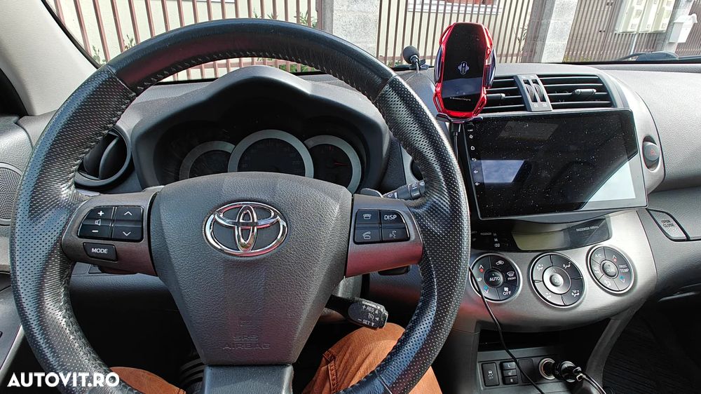 Toyota RAV4 2.2 D-CAT AWD Aut Luxury - 6