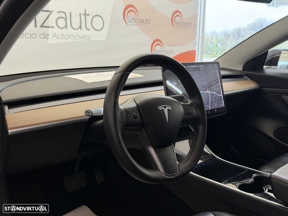 Tesla Model 3 Standard Range Plus RWD - 12