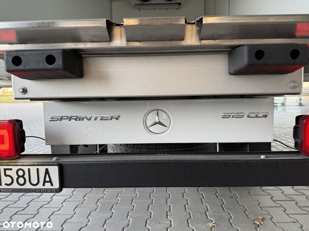 Mercedes-Benz Sprinter 519 CDI izoterma, agregat - 23