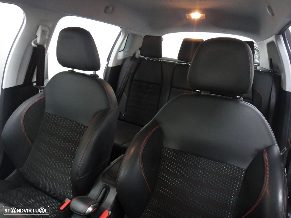 Peugeot 2008 1.2 PureTech GT Line EAT6 - 12