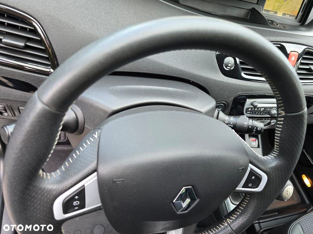 Renault Scenic Energy dCi 130 S&S Xmod Bose Edition - 35