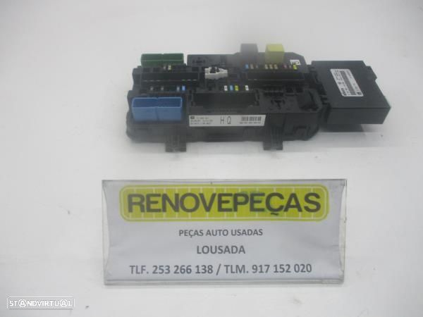 Caixa Fusiveis Opel Astra H (A04) - 1